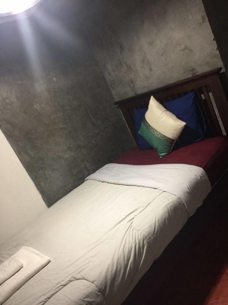 Lanna Hostel Chiang Mai Ngoại thất bức ảnh
