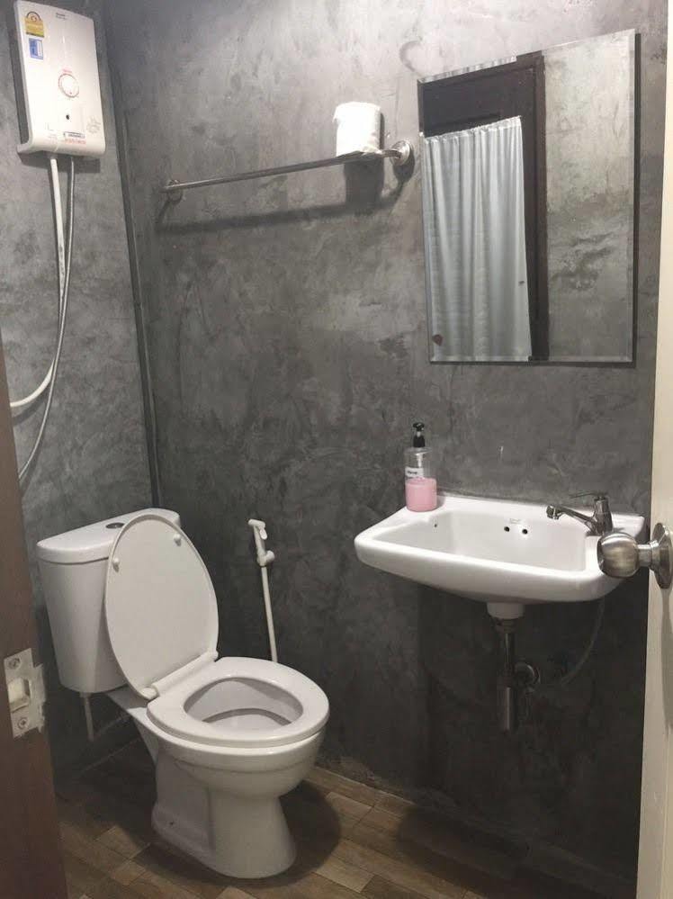 Lanna Hostel Chiang Mai Ngoại thất bức ảnh